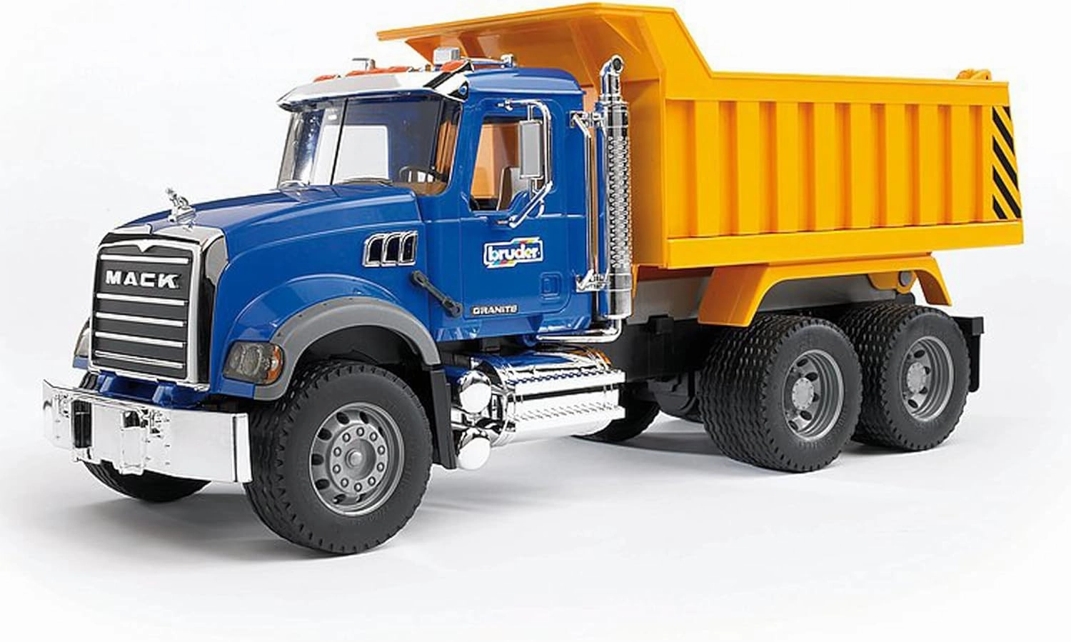 Bruder 02815 Mack Granite Dump Truck 1:16 Scale, Ultra-Realistic Toy Truck for Construction & Farm Play | Durable for Indoor, Outdoor, Sand & Snow Use, Ages 3 