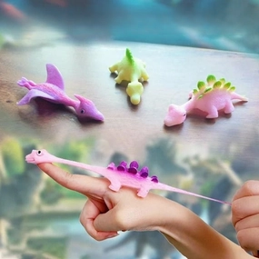 DinoLaunch- Durable dinosaur figurines