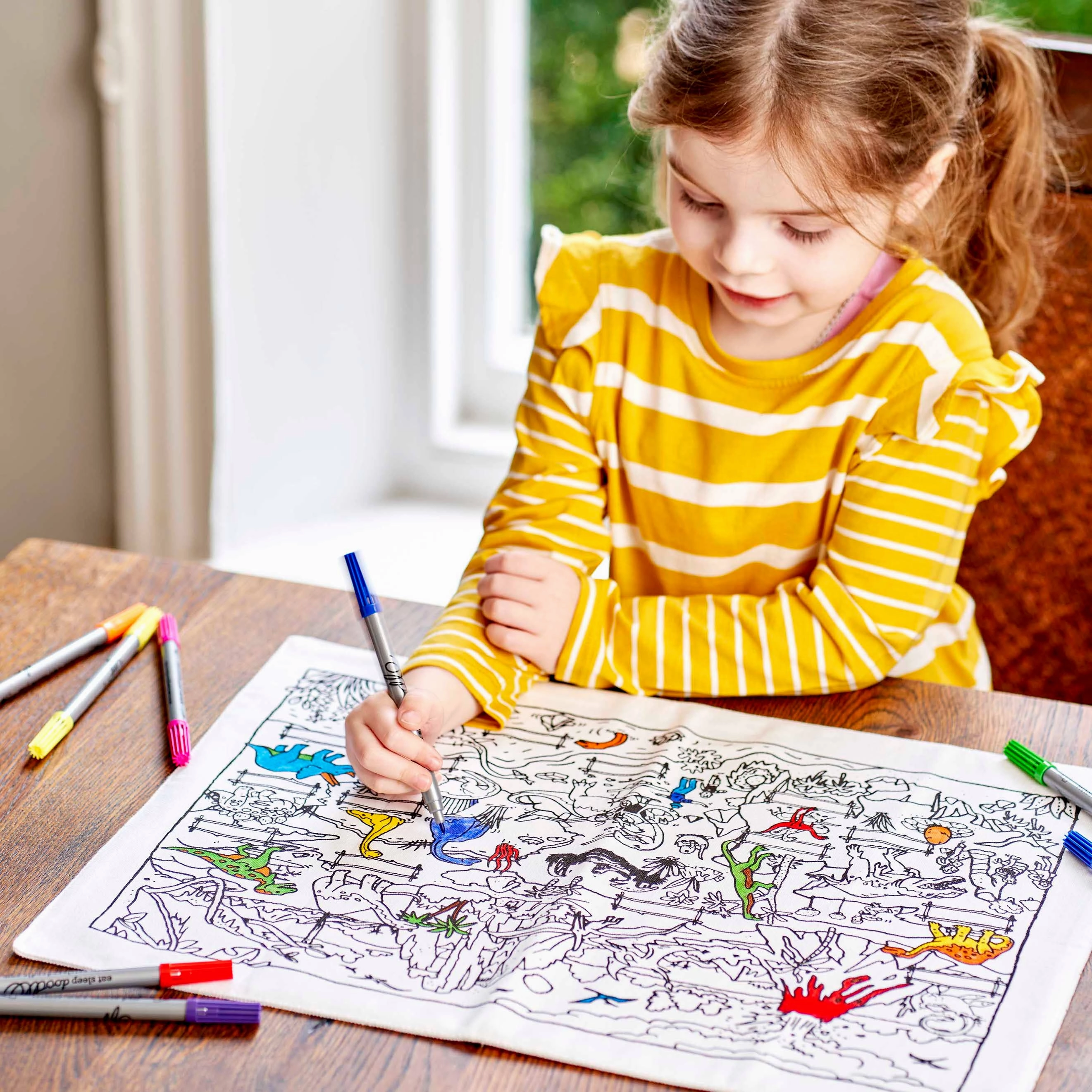 Dinosaur Placemat to Go - Colouring Craft Kit