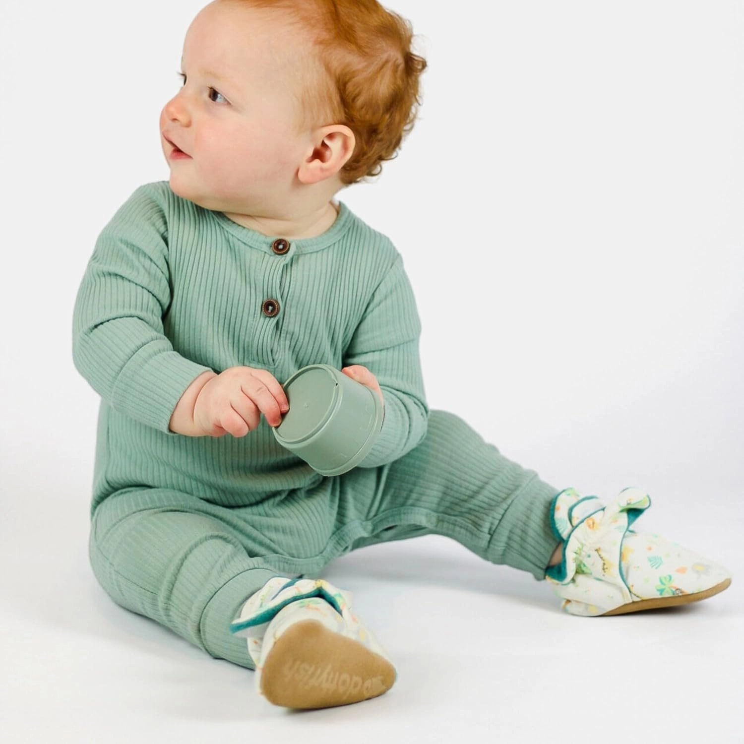 Dotty Fish Fleece Lined Baby Booties - Non-Slip Suede Sole - Warm & Cozy Slippers for Newborns to 24 Months - Perfect Winter Shoes for Babies