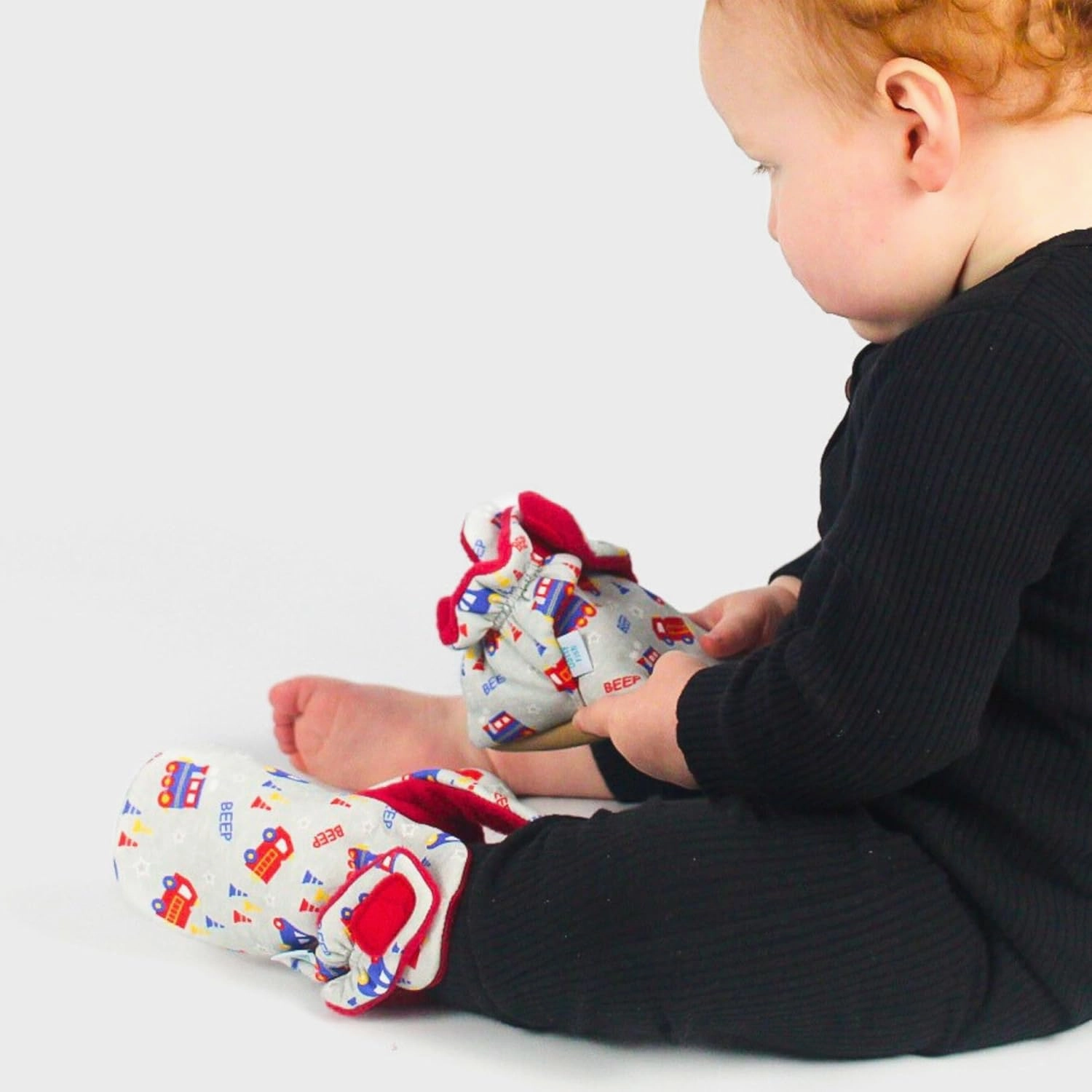 Dotty Fish Fleece Lined Baby Booties - Non-Slip Suede Sole - Warm & Cozy Slippers for Newborns to 24 Months - Perfect Winter Shoes for Babies