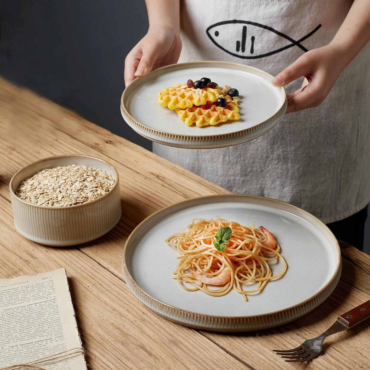 famiware Star Dinner Plates for 6, 10 inches Plate Set, Scratch Resistant, Stoneware Dinnerware, Kitchen Modern Rustic Serving Dishes, Cappuccino White