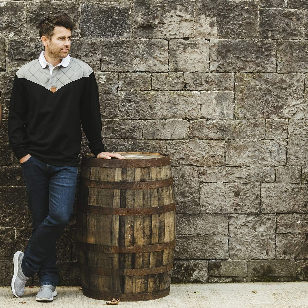 Guinness Heritage Charcoal and Black Rugby Jersey Long Sleeve Rugby Shirts for Men | Mens Ireland Polo Jerseys
