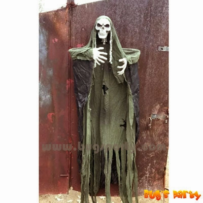 Halloween Eerie Hanging Figure
