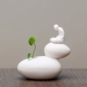 KJYHXX Creative Simple Ceramic no Phase Buddha Figure Monk hydroponic Flower Arrangement Device Home Office Desktop Small Ornaments (02)