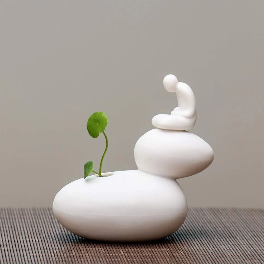 KJYHXX Creative Simple Ceramic no Phase Buddha Figure Monk hydroponic Flower Arrangement Device Home Office Desktop Small Ornaments (02)