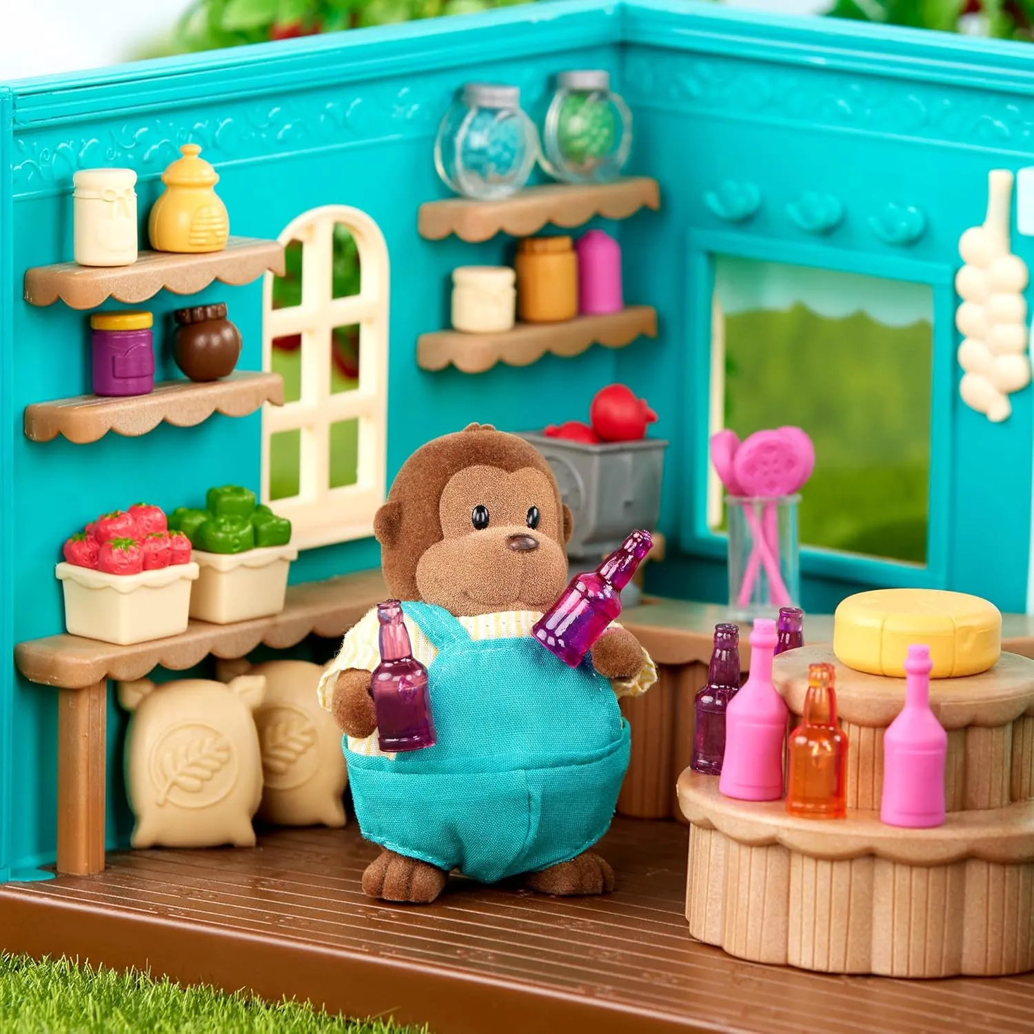 Li’l Woodzeez – Honeysuckle Hollow General Store – Dollhouse Playset with Furnitures & Accessories – Pretend Play Toy for Kids Age 3 