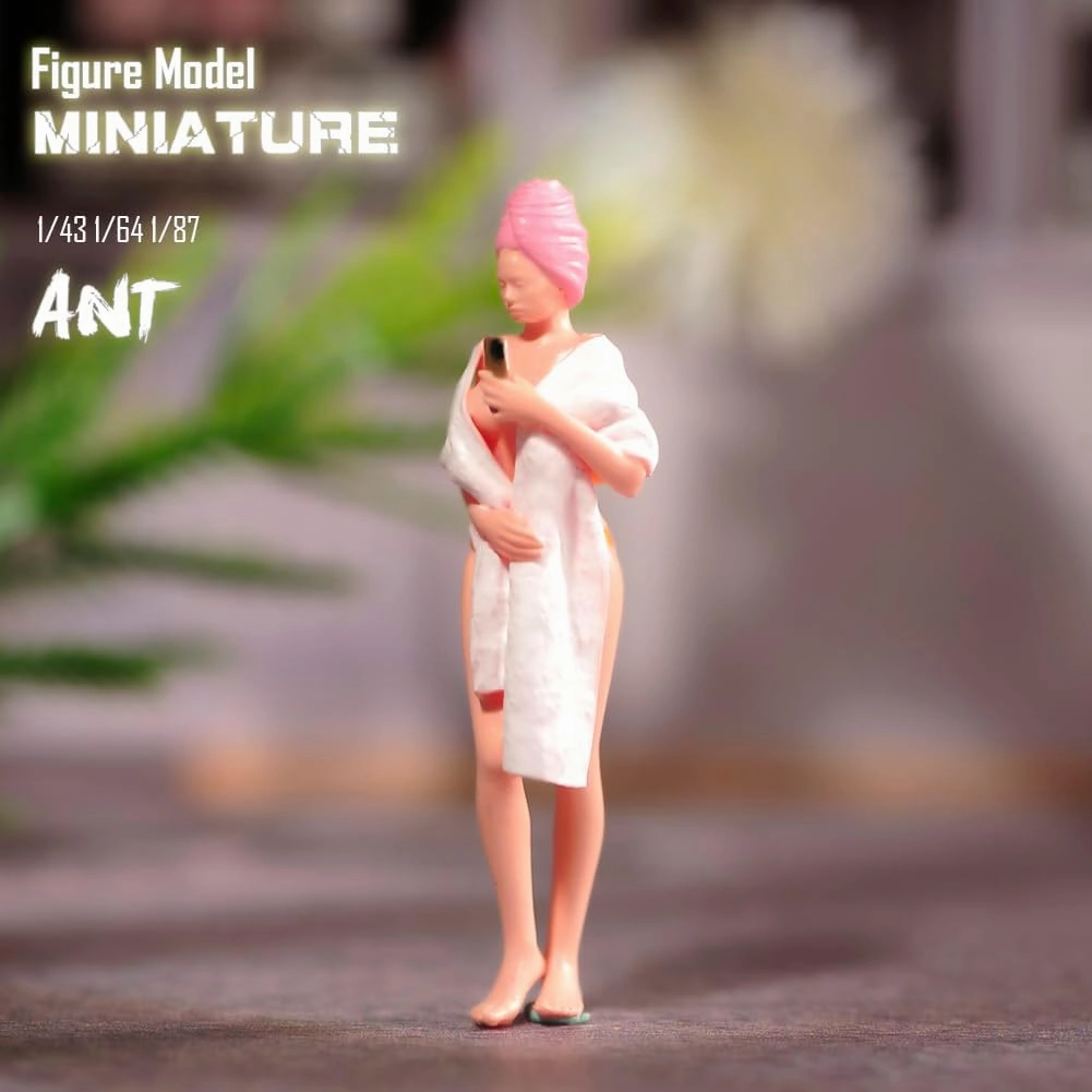 Miniatures 1/64 1/43 1/87 Scale Beauty Bathing Taking Selfies Scene Props Action Figure Model Creative Prop Display Collection Decor for Cars Vehicles (Painted, 1/43 Scale)