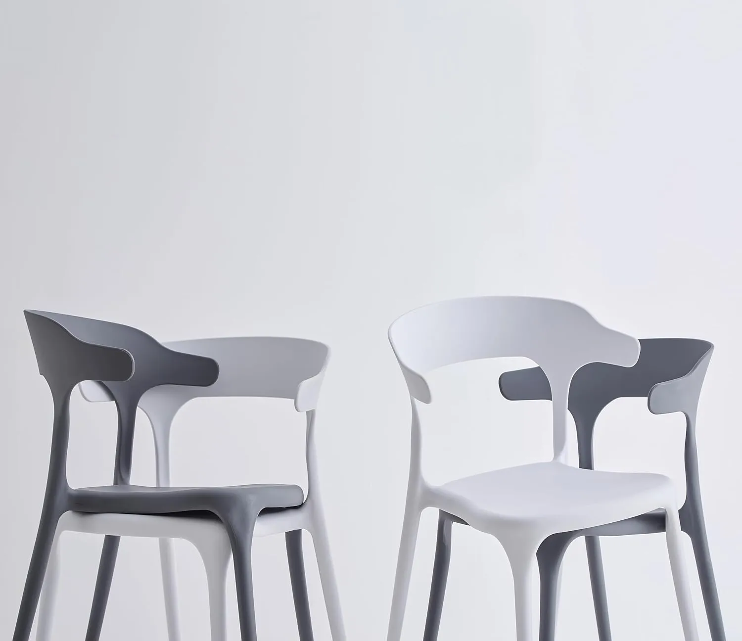 Modern Stackable Dining Chair Set, No Assembly, Plastic Chair, Patio Chair, Suitable for Indoor and Outdoor Cafes and Restaurants, Set of 4 (Crisp White)
