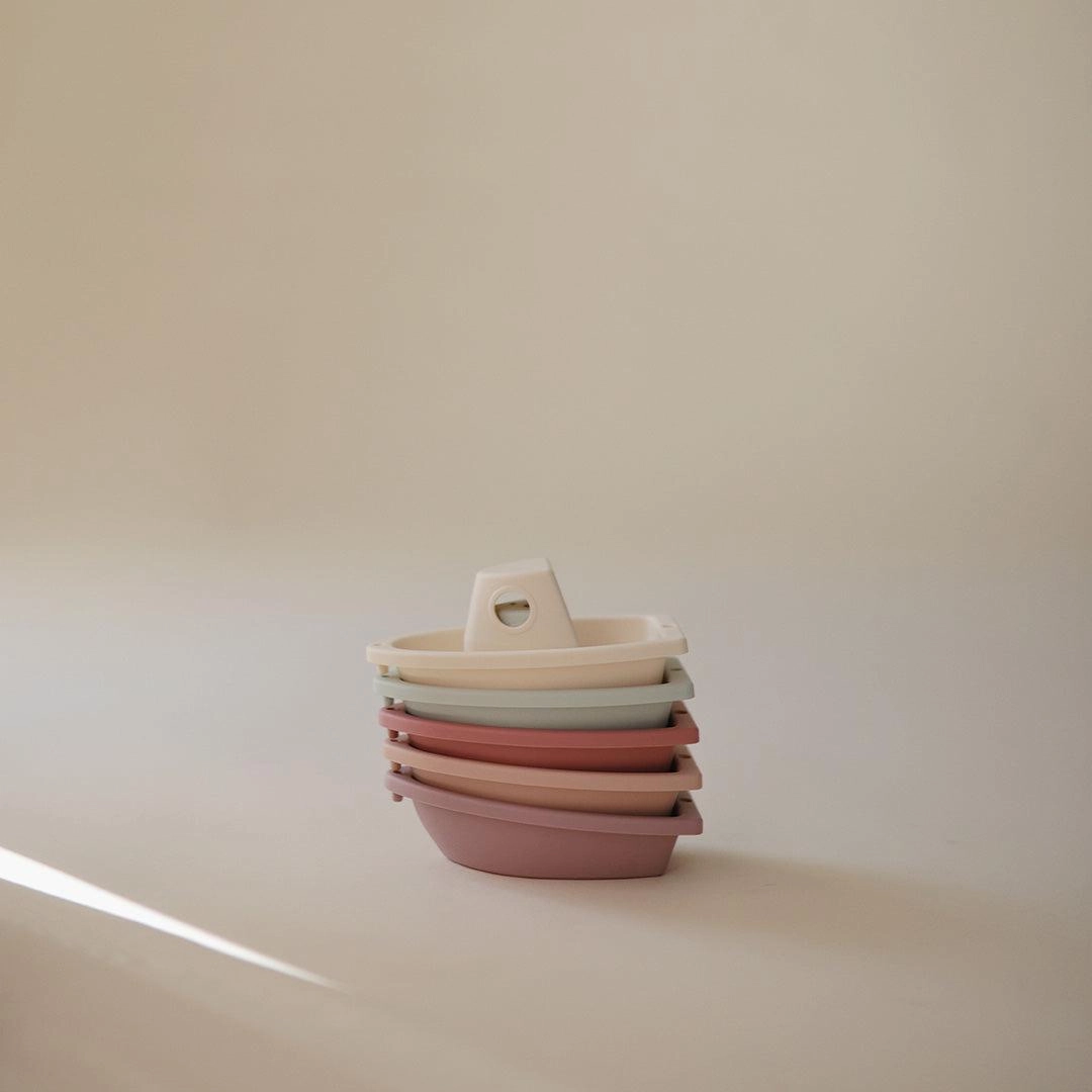 Mushie Bath Play Set - Boats Petal