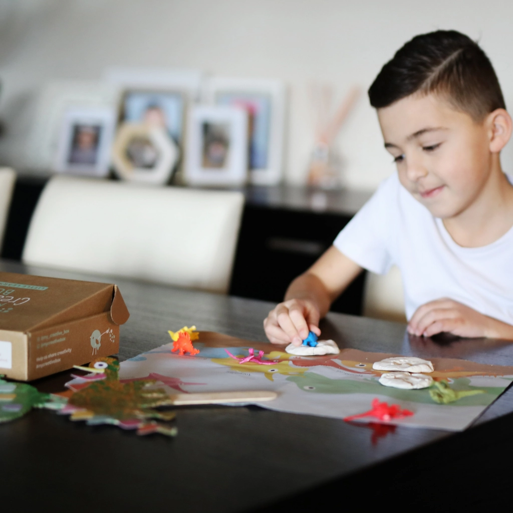 My Creative Box Dinosaurs Mini Creative Kit Art and craft for kids Dinosaur toy Best Seller Gifting Idea for 3yrs 
