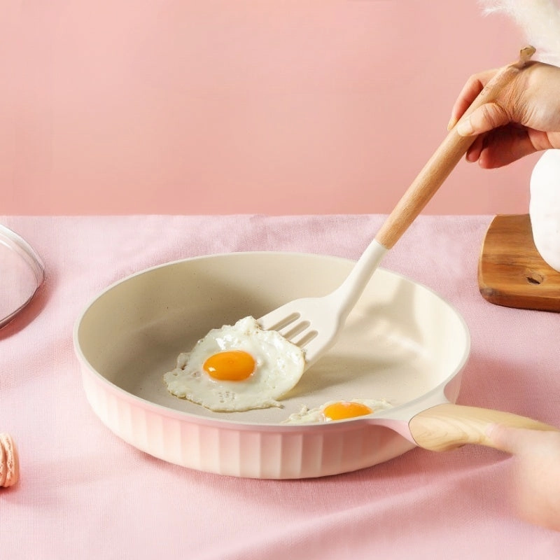 Pink Color Changing Non Stick Saucepan Set