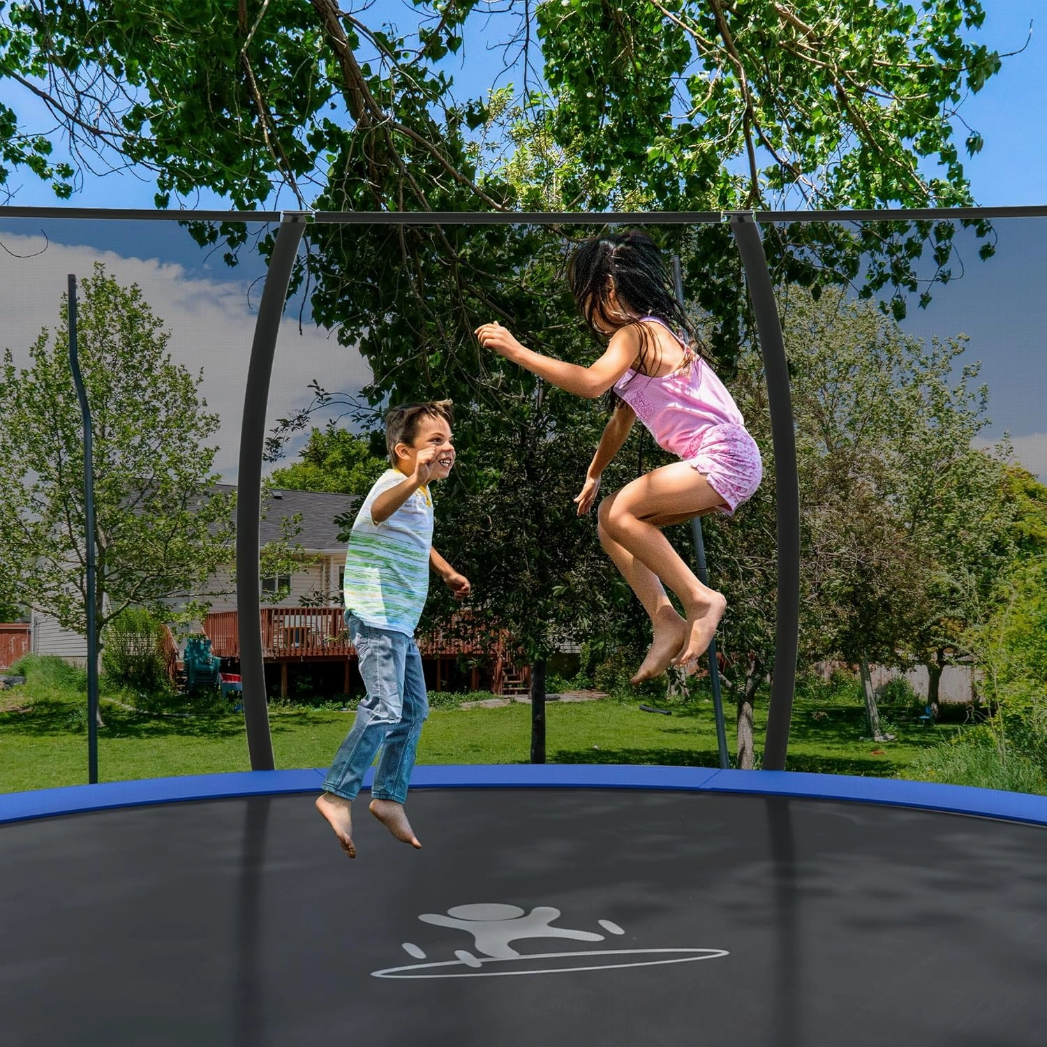 Polar Aurora Outdoor Trampoline with Safety Enclosure Net, Thickened Spring Pad，ASTM Approved Recreational Trampoline for Kids and Adults,Anti-Rust Coated Frame and Thickened Mat