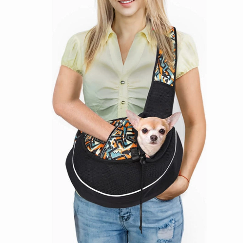 Portable Pet Carrier Crossbody Bag for Cats and Dogs