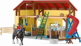SCHLEICH HORSE STABLE