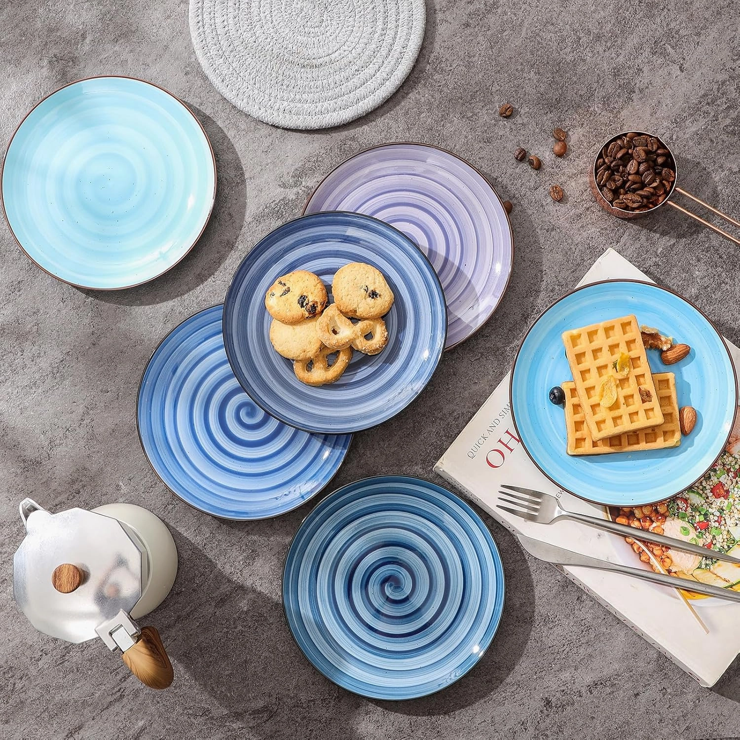 Selamica Ceramic Dessert Plates Set of 6, Small Salad Plates 6 Inch Appetizer Plates for Kitchen, Small Dinner Plates/Dishes for Cake Snacks Side Dish, Microwave Dishwasher Safe, Gradient Blue