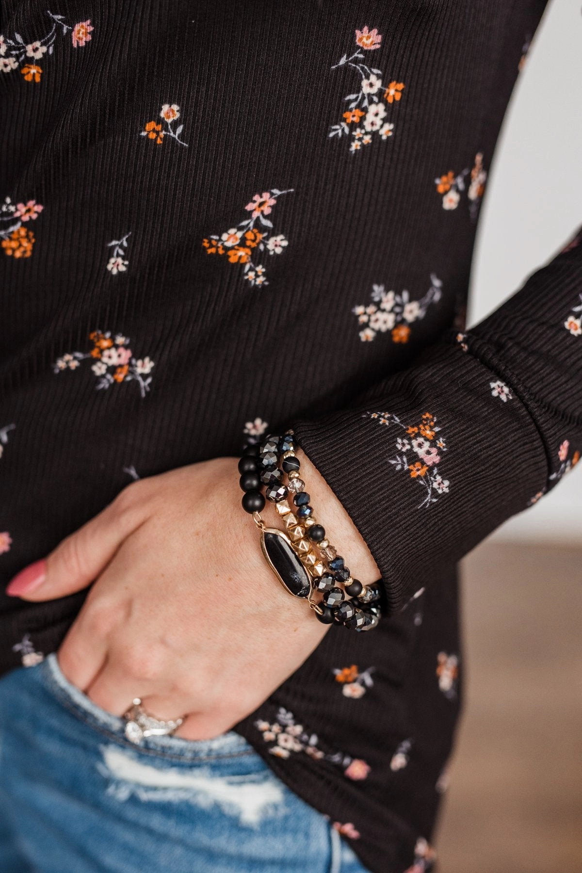 Sparks Of Joy Stackable Beaded Bracelet Set- Black