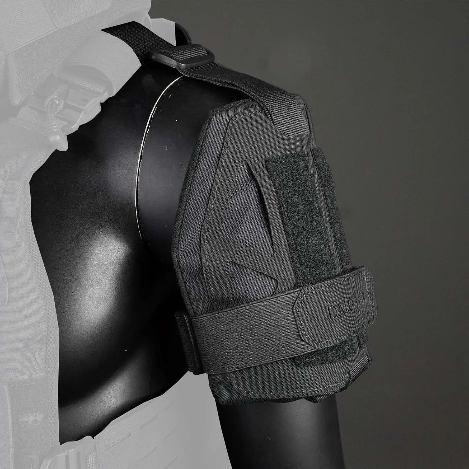 Universal Shoulder Pads Shoulder Armor Tactical Hunting Gear Equipment Vest Accessory Shoulder Protector Molle 500D Nylon,Tactical Body Armor,Shoulder Guard