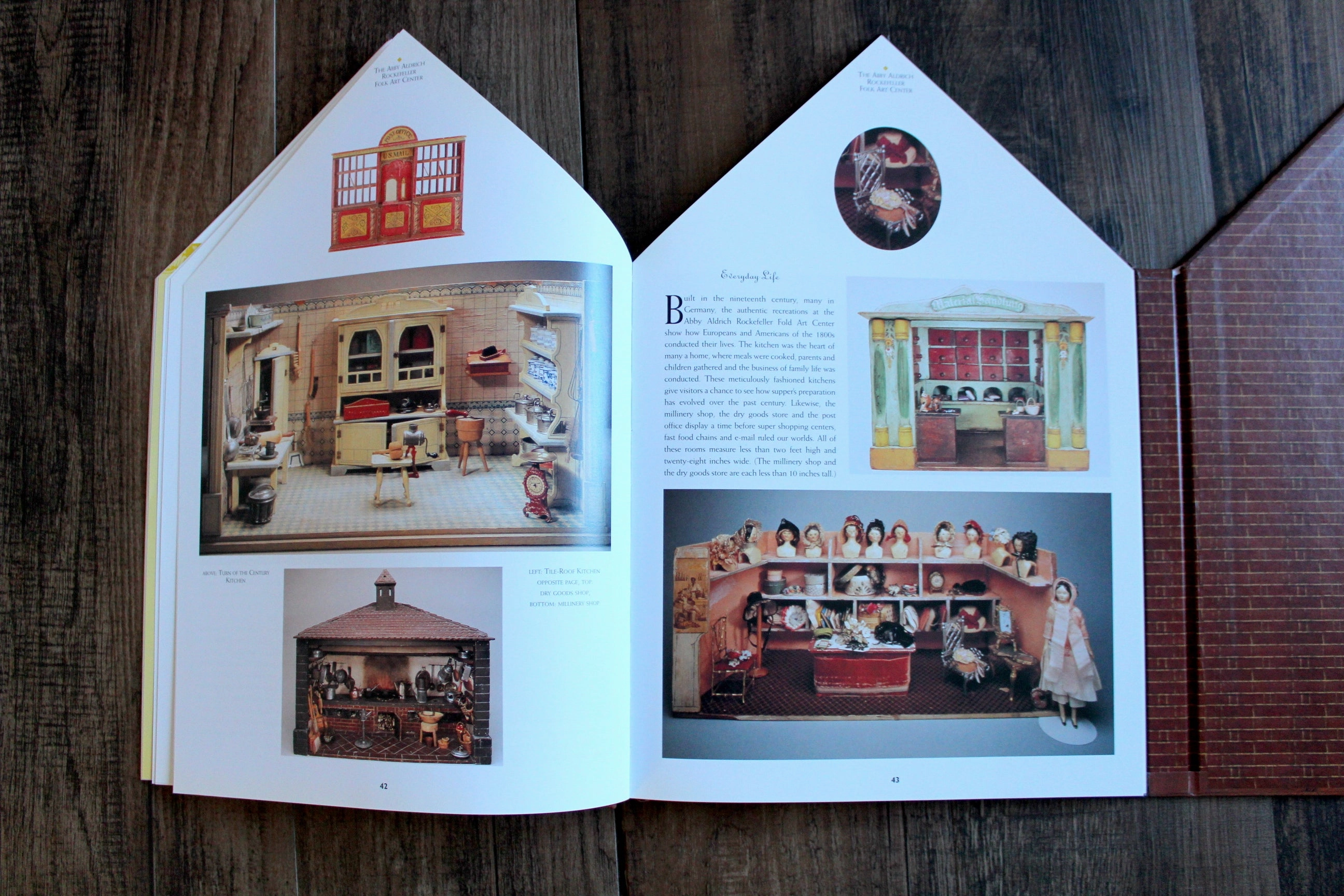 Vintage 'The Doll House Book' by Stephanie Finnegan, An Illustrated Guide to Miniature Mansions